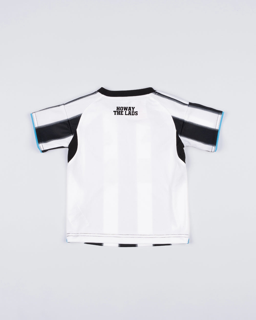 Newcastle United 25/26 Youth Away Full Kit