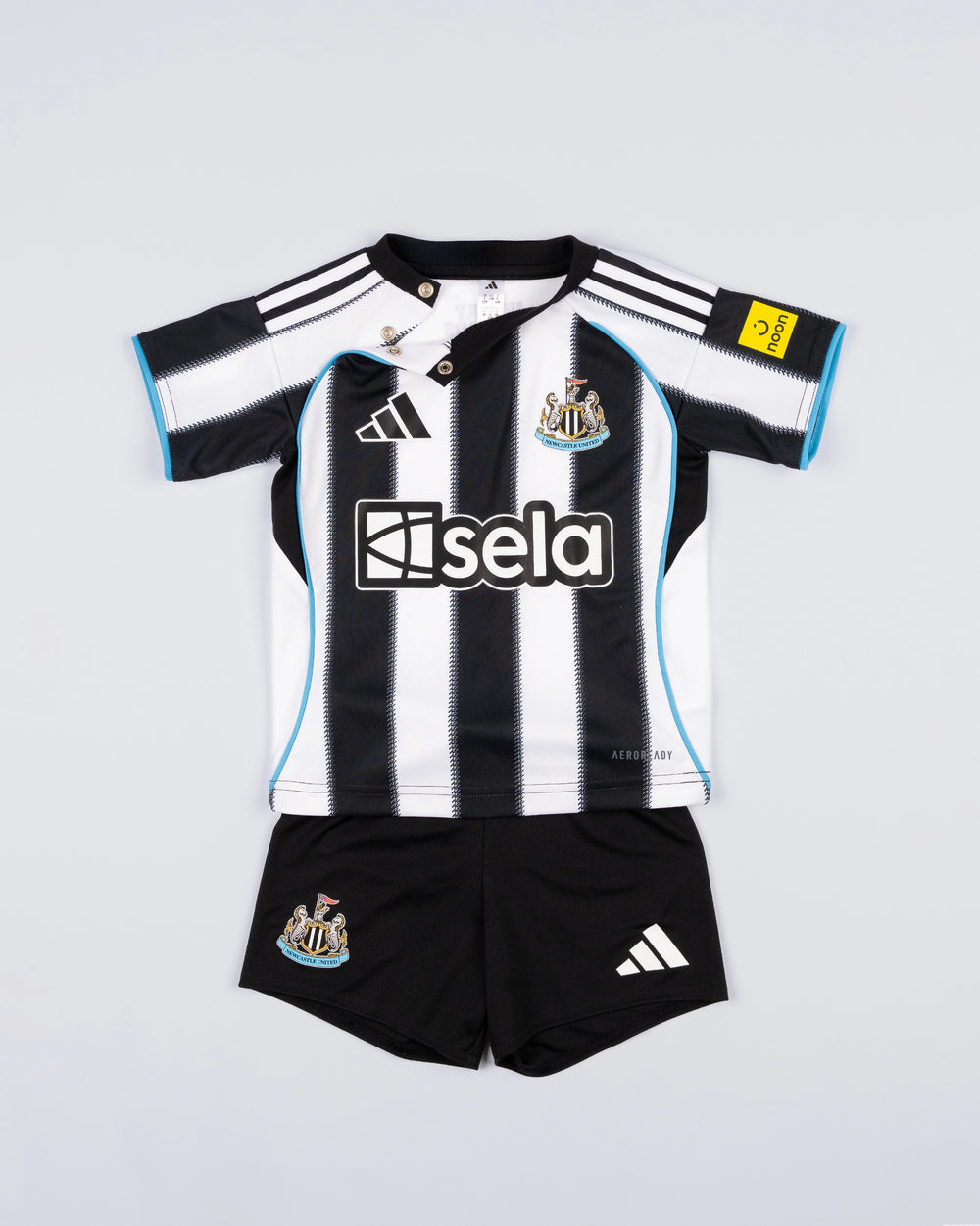 Newcastle United 25/26 Youth Away Full Kit